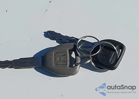 2001 Honda Accord 2.3 Lx from USA, damaged, VIN 1HGCG56411A054968